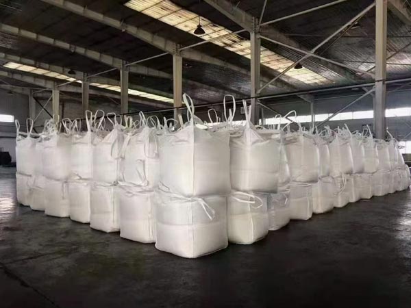 Има ли разлика между „микробни торове“ и „микробни инокуланти“?